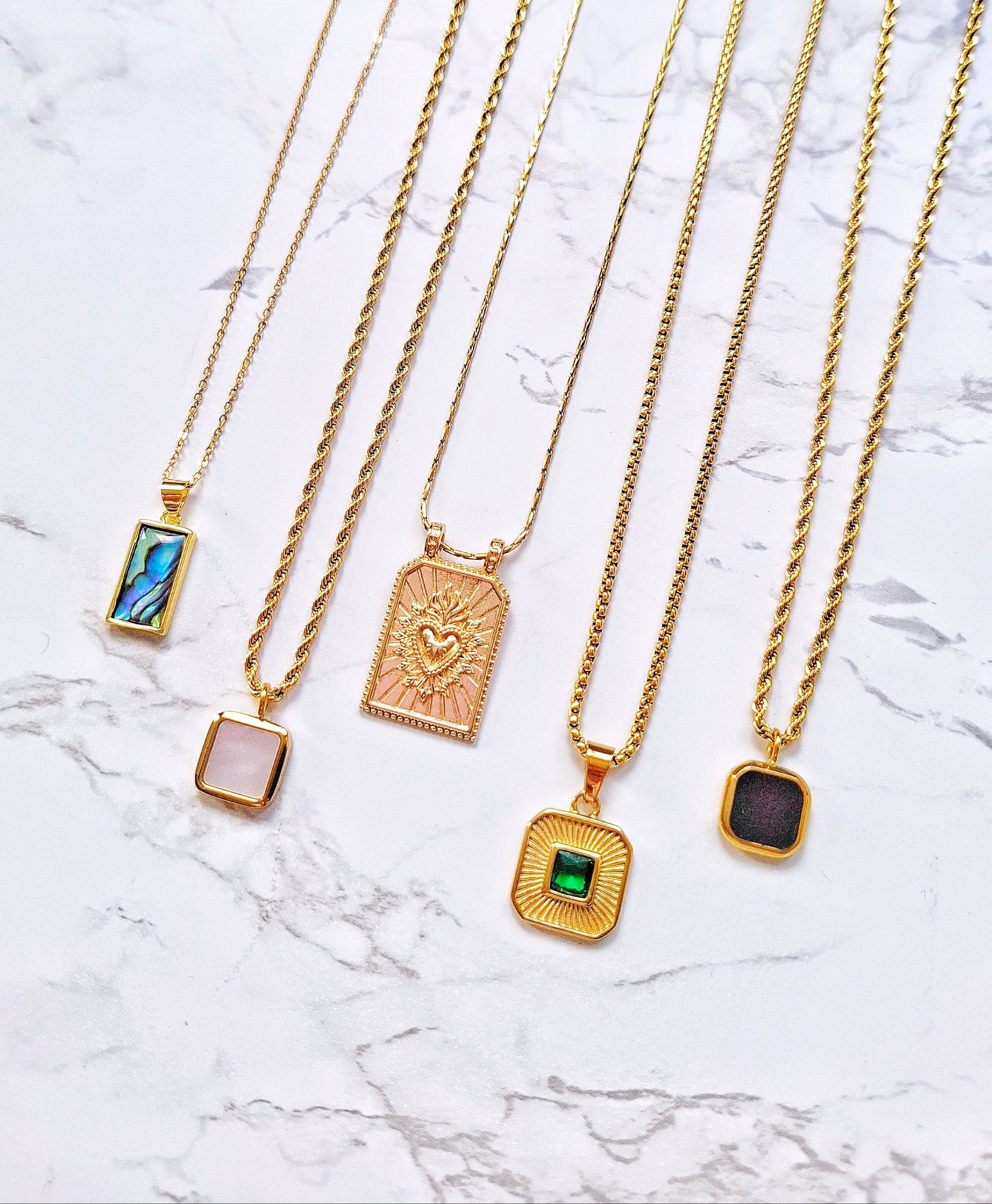 Sena necklace