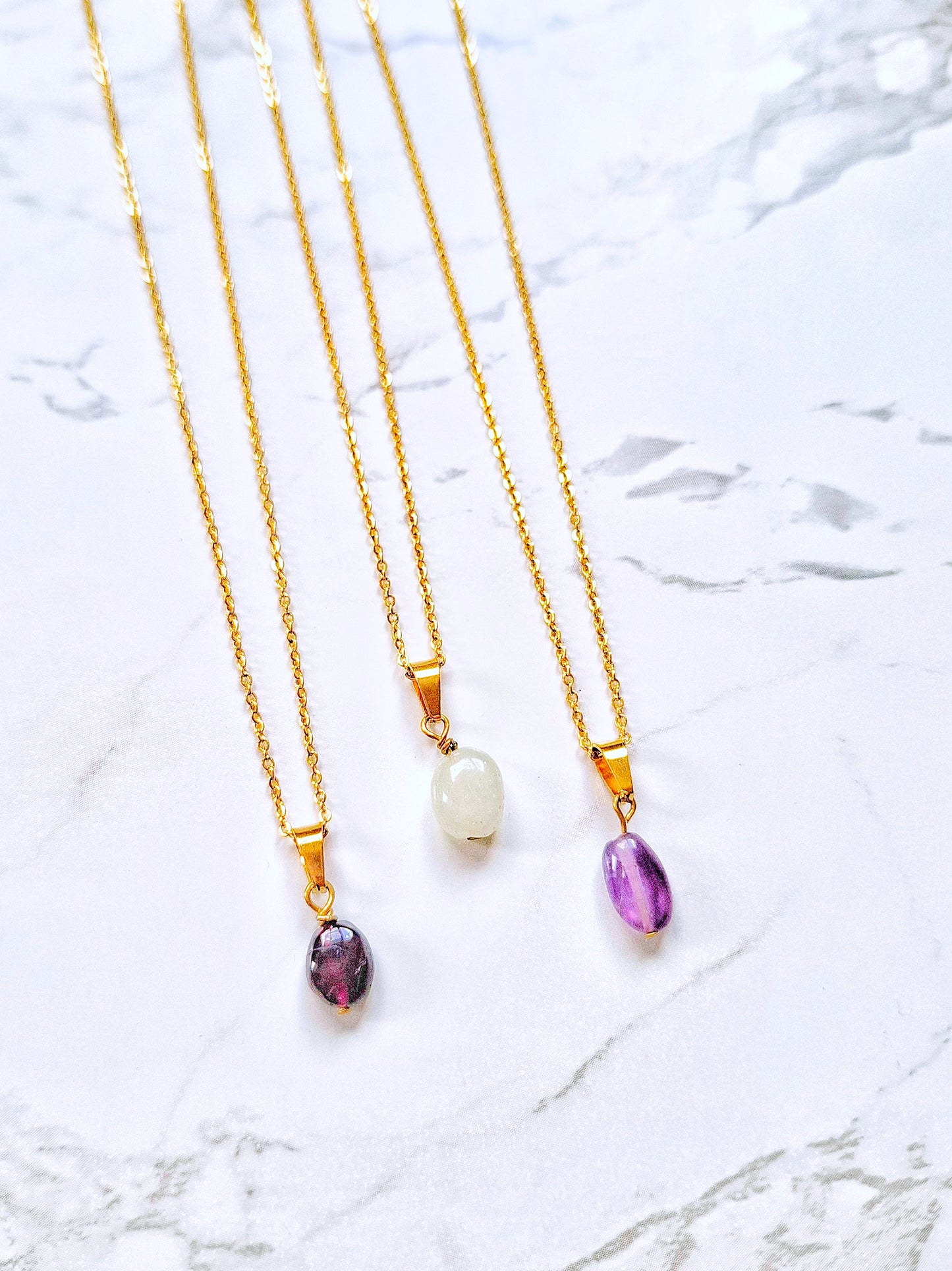 Nugget necklaces gold