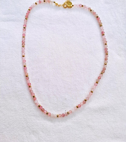 The Rose Quartz - Necklace gold