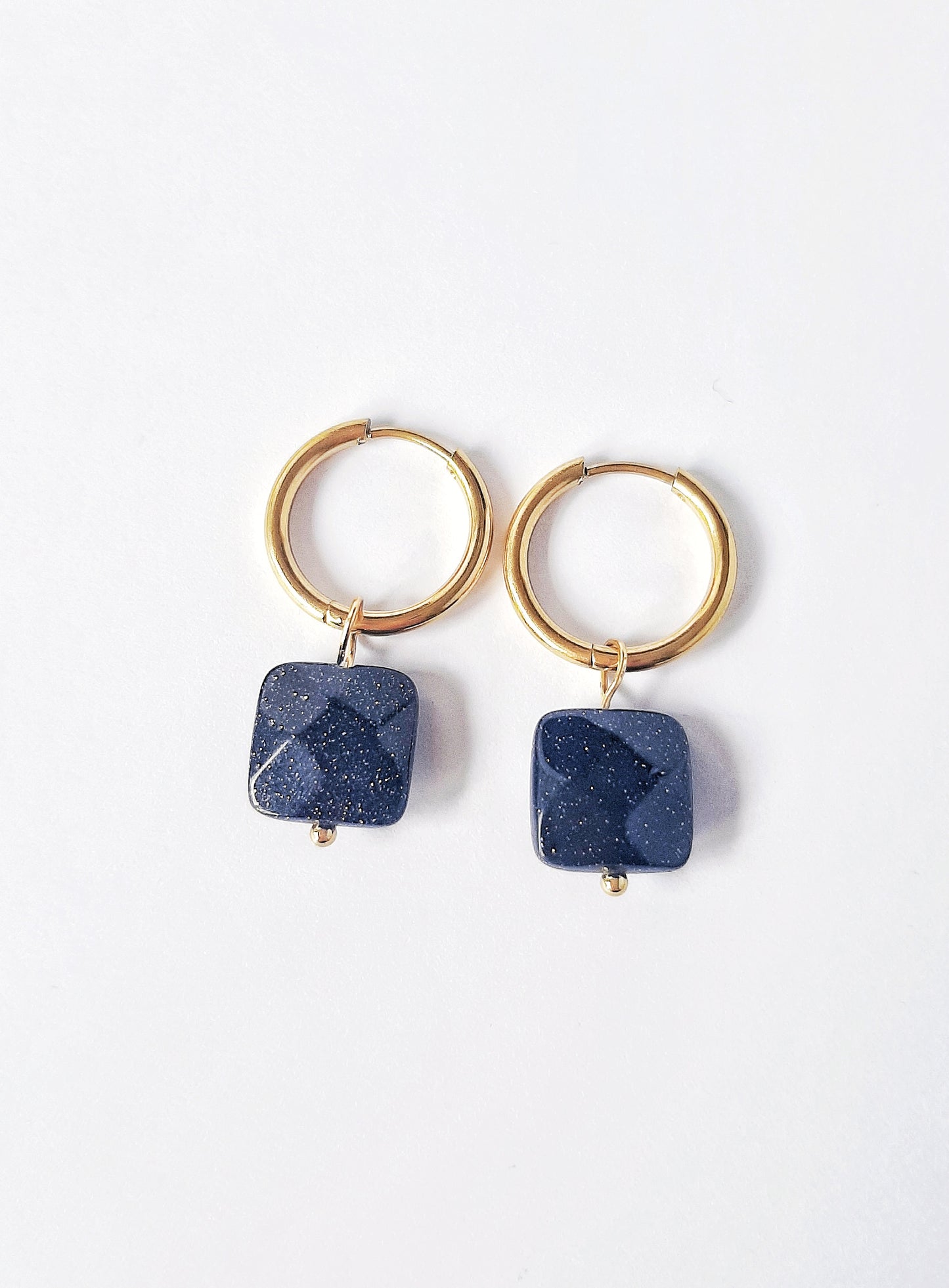 Ori earrings gold