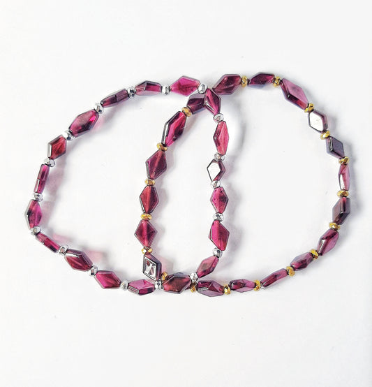 Ria garnet bracelet