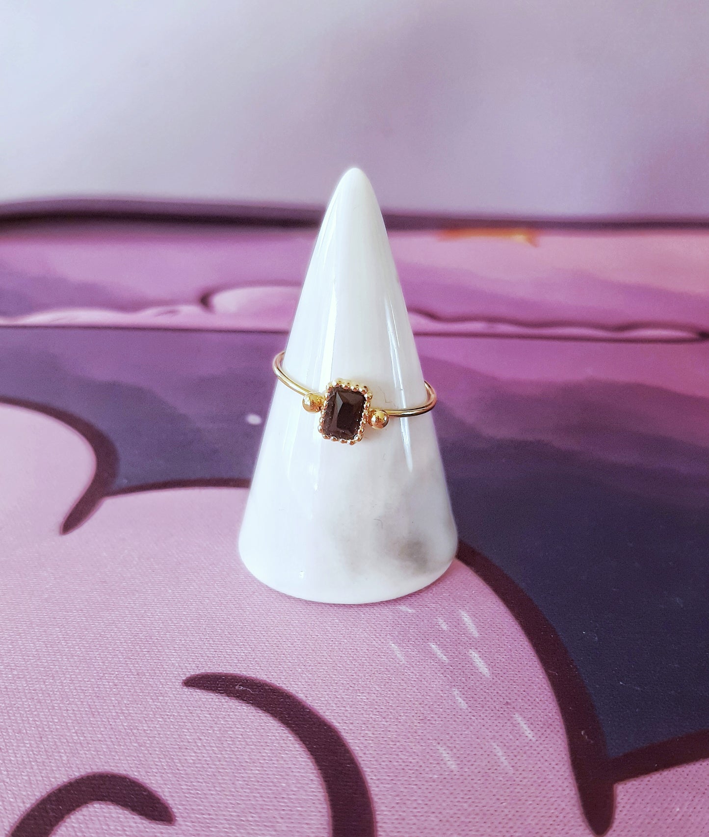 Qaro Clear Quartz ring