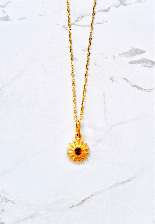 Mira garnet necklace
