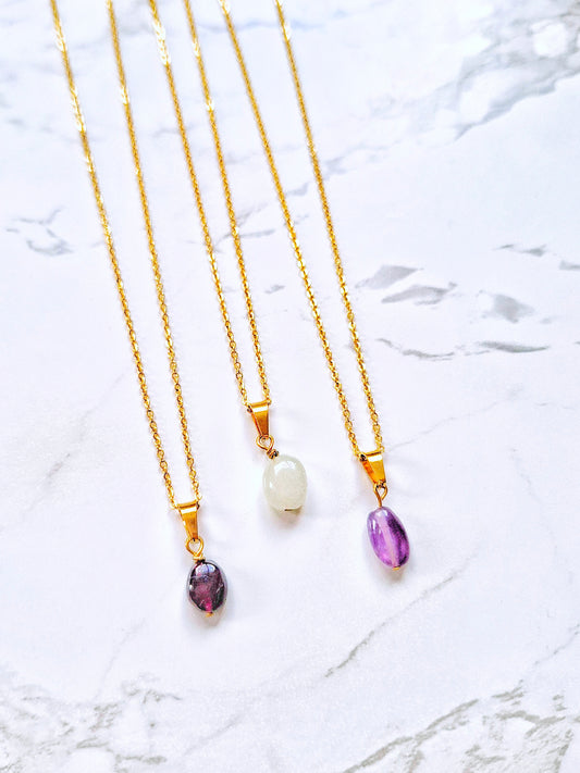 Nugget necklaces gold